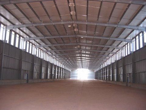 鋼筋構造物 倉庫 Q355 Q235 鋼筋枠 倉庫建設