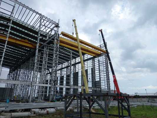 地震 9点鋼構造工房 軽鋼 Q355 メインフレームと短い建設期間