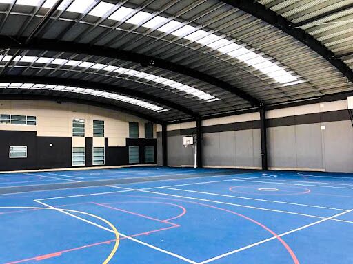 高速な建設時間 鉄鋼構造建築 熱巻き技術とボルト/溶接接続
